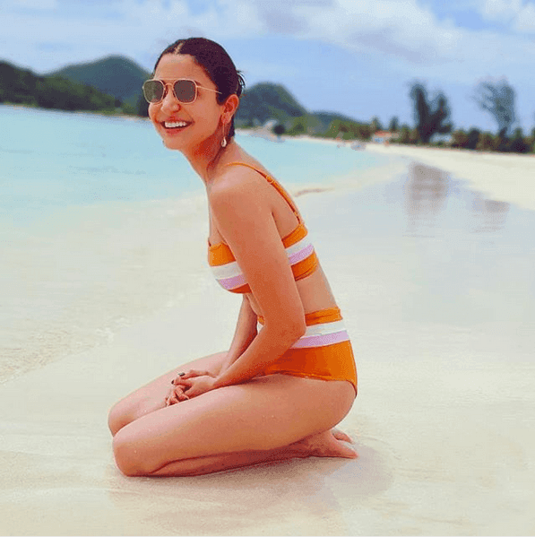 Anushka-Sharma-Vacation